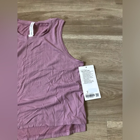 Lululemon Train to Be Tank - Picture 2 of 5